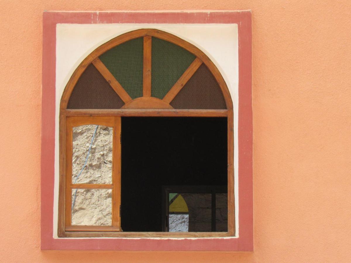 Dounia Hostel Tinghir Esterno foto