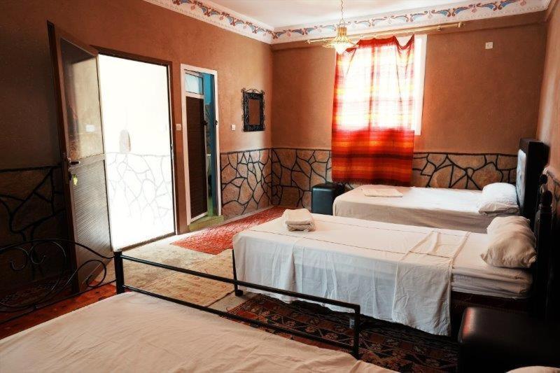 Dounia Hostel Tinghir Esterno foto