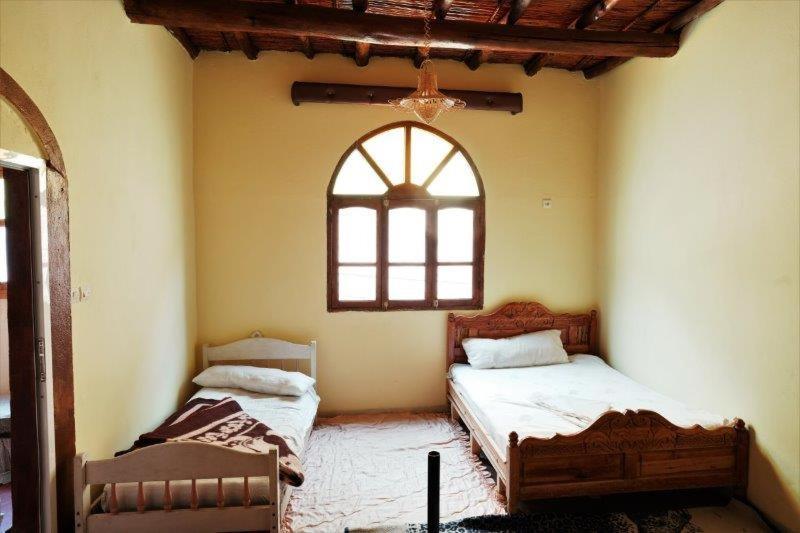 Dounia Hostel Tinghir Esterno foto